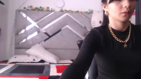 Snapshot of meganfox2244397 chatting on 27, 10, 2025 meganfox online show from 27, 10, 2025