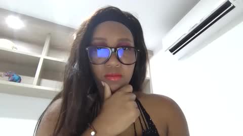 megan        online show from 16, 1, 2025