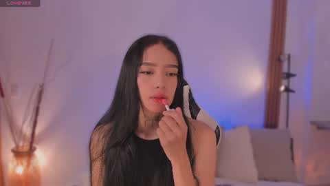 Snapshot of meganlake chatting on 7, 7, 2026 megan lake online show from 7, 7, 2026