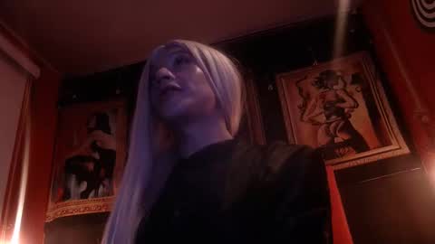 megannixx online show from 11, 10, 2025