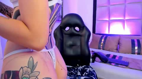 Megan Presley online show from 30, 4, 2026