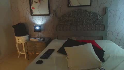 Snapshot of meganrousx chatting on 14, 3, 2026 Megan online show from 14, 3, 2026