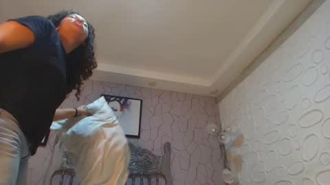 Snapshot of meganrousx chatting on 15, 3, 2026 Megan online show from 15, 3, 2026