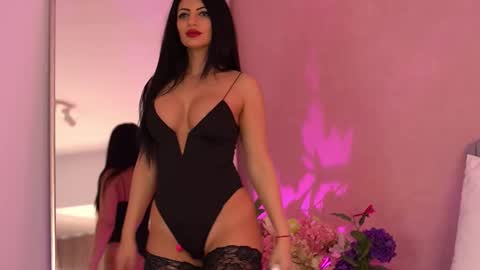 Snapshot of meganvond chatting on 11, 3, 2026 meganvond online show from 11, 3, 2026