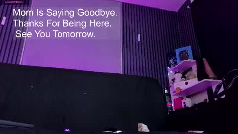 Snapshot of meganwolf1_ chatting on 25, 6, 2026 Megan online show from 25, 6, 2026