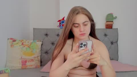 megansammy online show from 28, 6, 2026