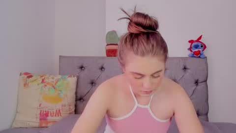 megansammy online show from 28, 7, 2026