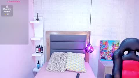 M E G A N  online show from 10, 1, 2026