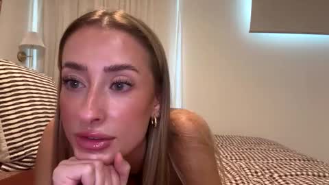 Snapshot of megatease chatting on 7, 3, 2026 megatease online show from 7, 3, 2026