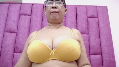 milfpleasure online show from 1, 5, 2026
