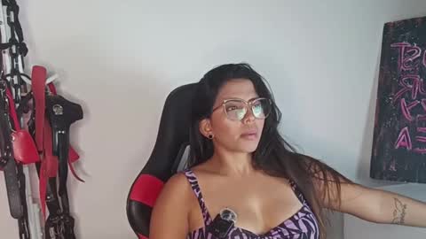 Your best slave  online show from 15, 2, 2026