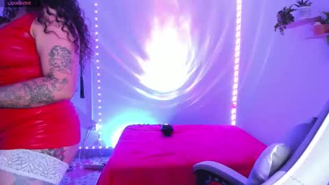   online show from 3, 10, 2025