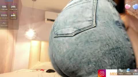 Snapshot of meggy_mae chatting on 14, 5, 2026 MEGGY MAE online show from 14, 5, 2026
