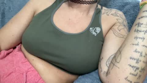 Snapshot of meghannnwesttt chatting on 16, 7, 2026 MeghannWest online show from 16, 7, 2026