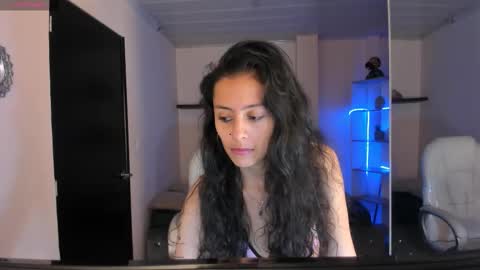 Meii  online show from 1, 10, 2025