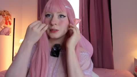 Snapshot of meikitty chatting on 30, 9, 2025 Mei  online show from 30, 9, 2025