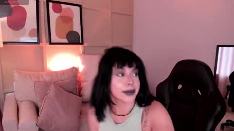 Snapshot of meivis__ chatting on 12, 1, 2026 Melvis online show from 12, 1, 2026