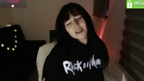 Snapshot of meko_hzu chatting on 15, 6, 2026 WETWATERMELL online show from 15, 6, 2026
