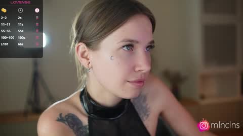 Snapshot of mel_collins chatting on 2, 4, 2026 MELANIE PVT ONLY 60TK PER MIN online show from 2, 4, 2026