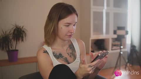 Snapshot of mel_collins chatting on 21, 4, 2026 MELANIE PVT ONLY 60TK PER MIN online show from 21, 4, 2026