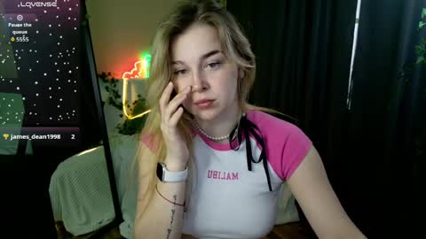 Snapshot of mel_nelson chatting on 23, 5, 2026 Mel online show from 23, 5, 2026