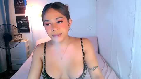 mel_rai14 online show from 2, 8, 2026