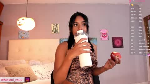 Snapshot of melania_rousse chatting on 26, 5, 2026 melania_rousse online show from 26, 5, 2026