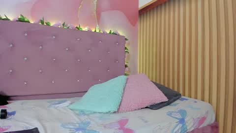 melanie__evans online show from 24, 4, 2026