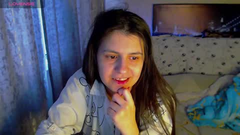 Melanie Milena online show from 15, 12, 2024
