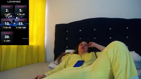 Melanie Parker online show from 30, 11, 2025