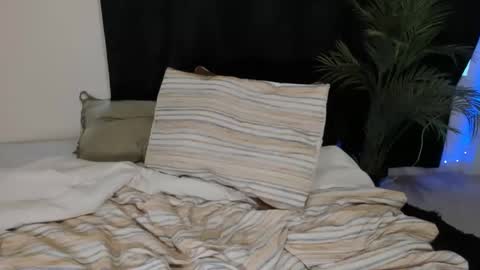 melaninmelanix online show from 22, 1, 2025