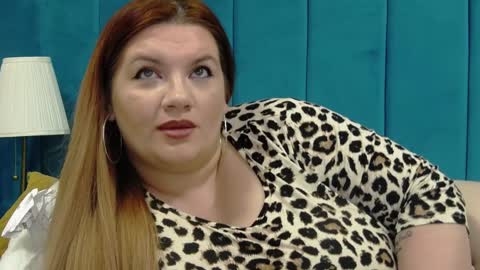 melanniebrown online show from 3, 2, 2025