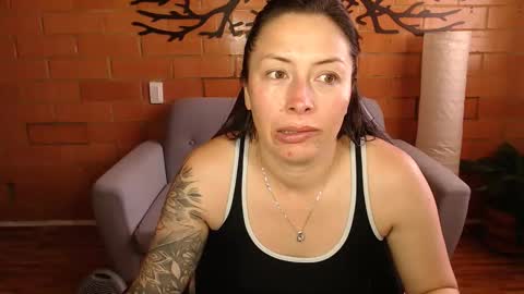 Melanny online show from 10, 5, 2026