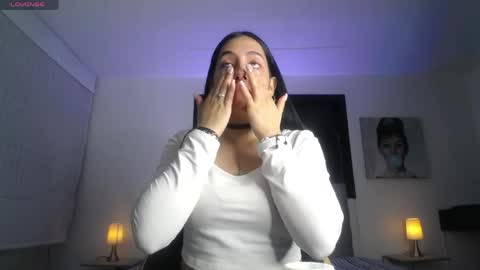 melanny_petite online show from 7, 5, 2026