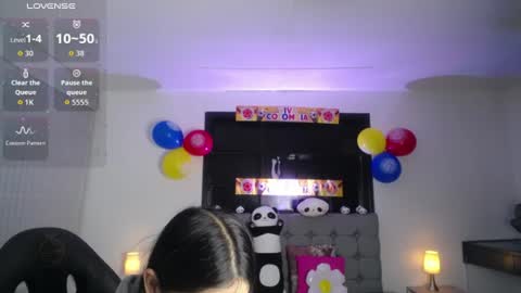 melanny_petite online show from 2, 7, 2026