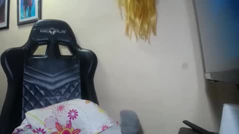 melany online show from 23, 2, 2025