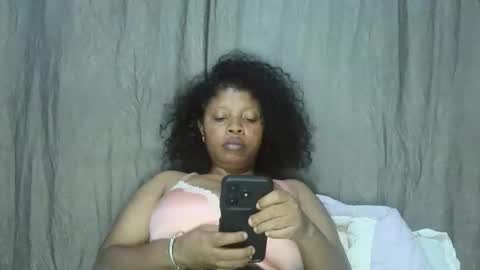 Snapshot of meld2599 chatting on 19, 10, 2025 meld2599 online show from 19, 10, 2025