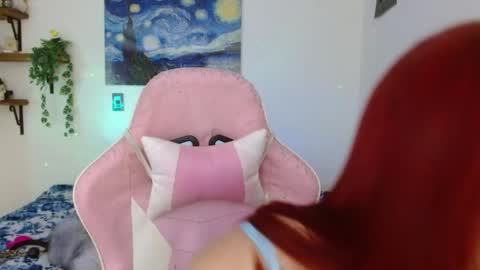Snapshot of melhoneymoon chatting on 26, 4, 2026 Mel online show from 26, 4, 2026