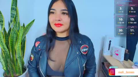    Independent model online show from 17, 4, 2026