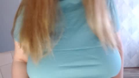 Melina online show from 15, 10, 2025