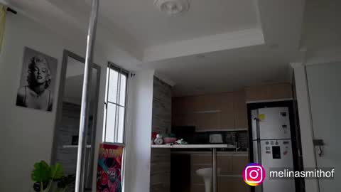 Snapshot of melina_smith1 chatting on 11, 9, 2025 MelinaSmith online show from 11, 9, 2025