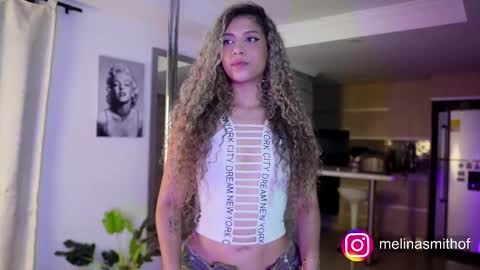 Snapshot of melina_smith1 chatting on 15, 9, 2025 MelinaSmith online show from 15, 9, 2025