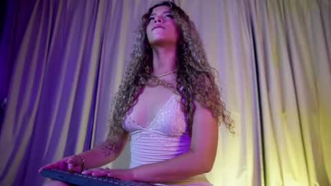 MelinaSmith  online show from 2, 5, 2026