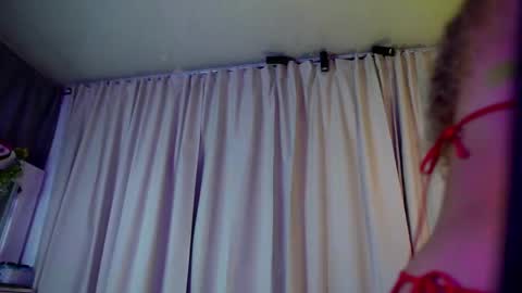 MelinaSmith  online show from 3, 5, 2026