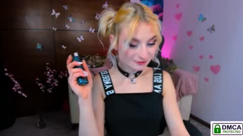 Melisa online show from 4, 3, 2025