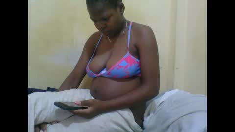 Snapshot of melisah254 chatting on 18, 3, 2026 melisah254 online show from 18, 3, 2026