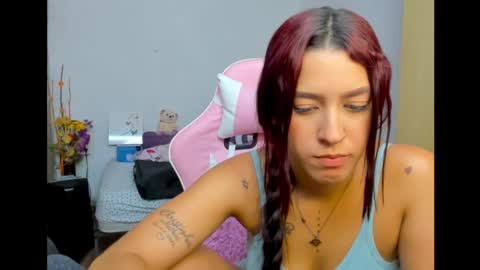 Snapshot of melisaking12 chatting on 18, 12, 2024 Melisa King online show from 18, 12, 2024