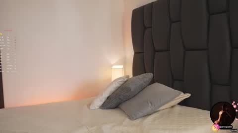 On vacation until Monday online show from 29, 9, 2025