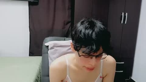 Snapshot of melissa_and_dany chatting on 9, 7, 2026 Melissas Corner online show from 9, 7, 2026