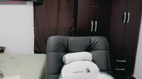 Snapshot of melissa_and_dany chatting on 19, 7, 2026 Melissas Corner online show from 19, 7, 2026